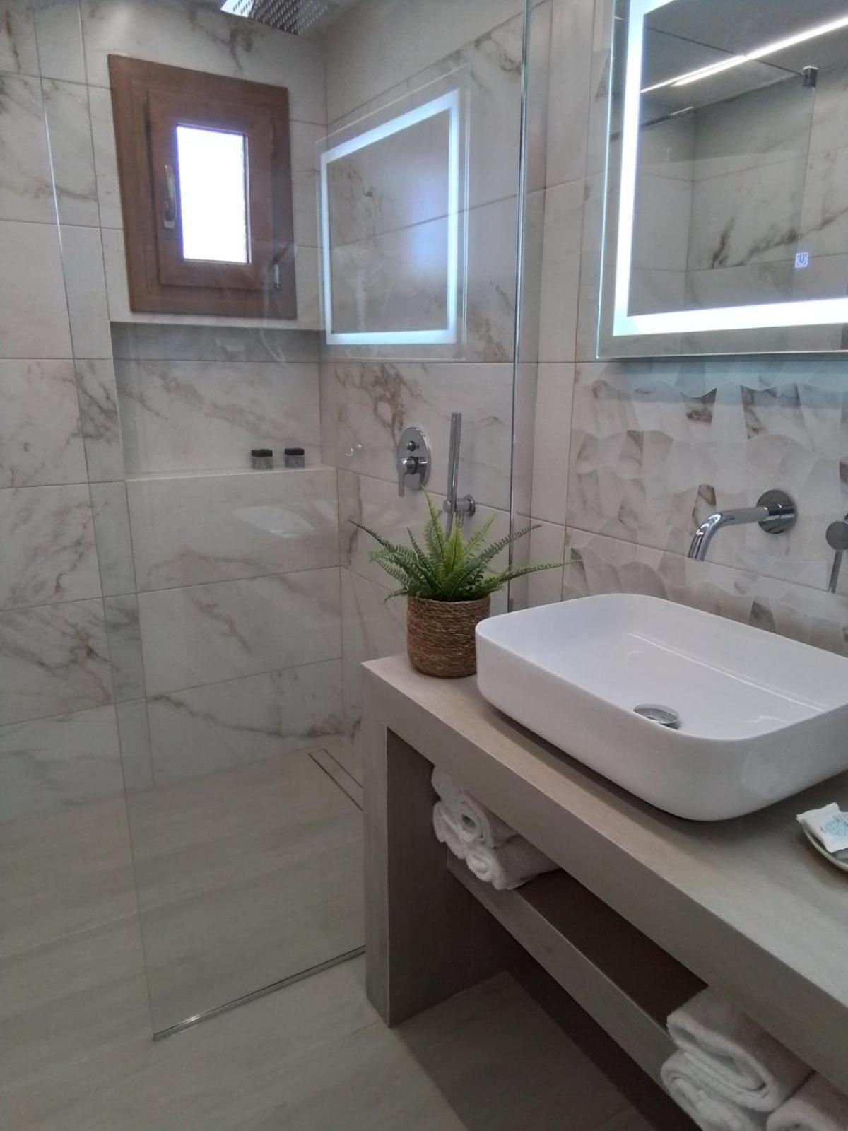 Kallikratia Suites 1 Nea Kallikrateia Buitenkant foto